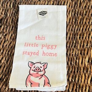 Open Road Brands White and Pink Piggy Tea Towel
